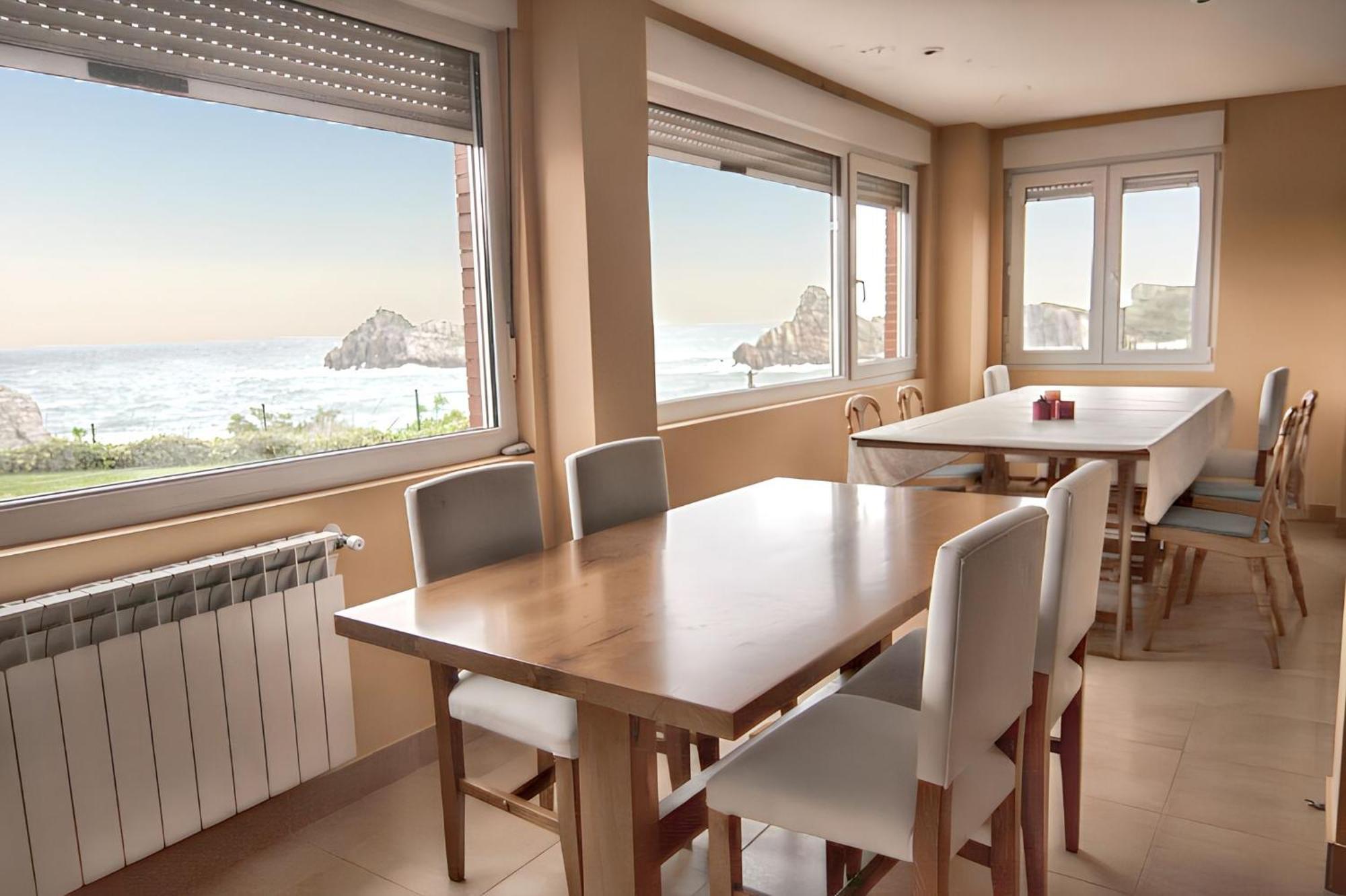 Spacious House With Sea View In Liencres + Jacuzzi المظهر الخارجي الصورة